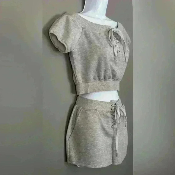 Better Be Short Sleeve Crop Top Set (523) - Picture 4 of 17